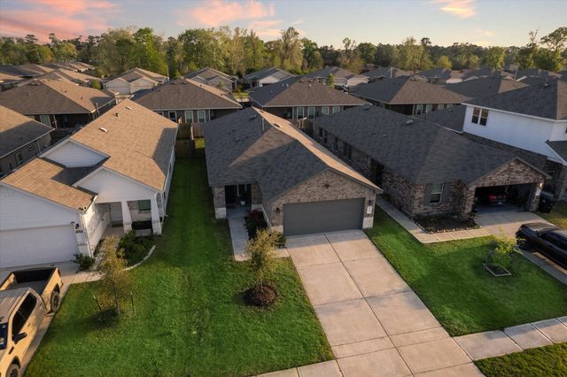 9833 Glen Brook Lane, Magnolia, TX 77354