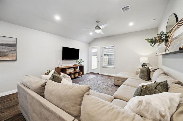 9833 Glen Brook Lane, Magnolia, TX 77354