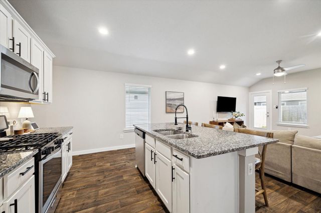 9833 Glen Brook Lane, Magnolia, TX 77354