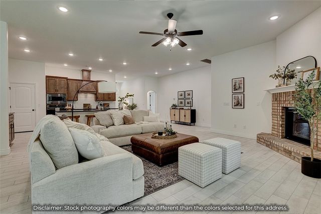 1047 Hillcrest Drive, Farmington, AR 72730