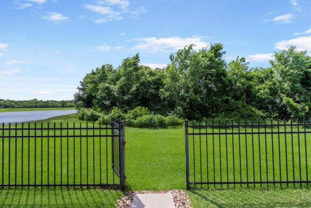 4426 Red Eagle Pass Lane, Manvel, TX 77578