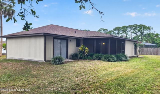 1141 Mast Court SE, Palm Bay, FL 32909