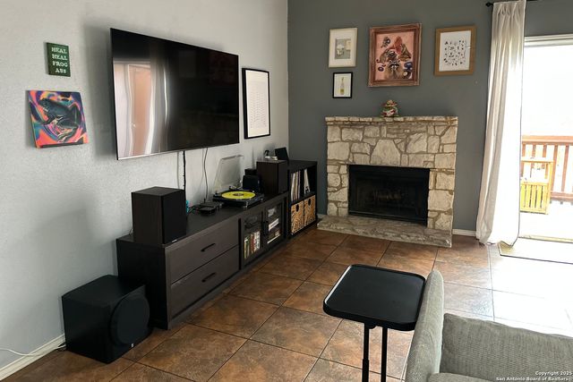 10527 Perrin Beitel Rd Apt B204, San Antonio, TX 78217