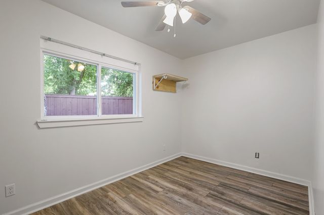 913 Heritage Circle, Garland, TX 75043