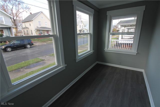 1030 Arlington Avenue SW, Canton, OH 44706