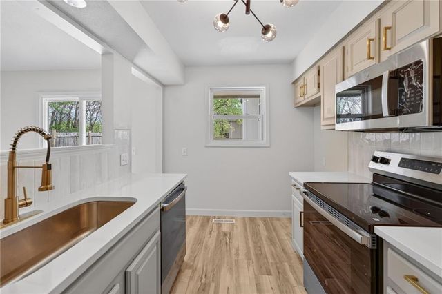 1301 Ada Street, Kearney, MO 64060