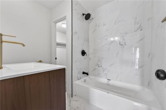 1301 Ada Street, Kearney, MO 64060