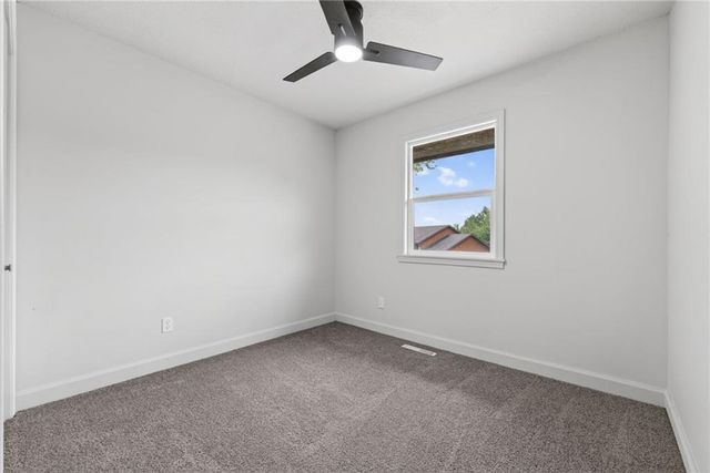 1301 Ada Street, Kearney, MO 64060