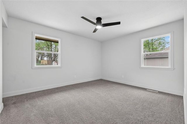 1301 Ada Street, Kearney, MO 64060