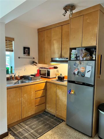 8845 NE 8TH COURT 2, Miami, FL 33138