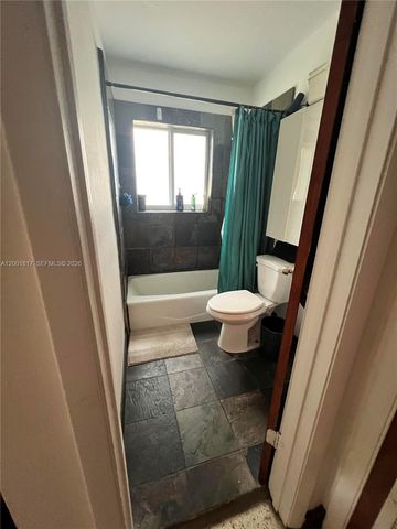 8845 NE 8TH COURT 2, Miami, FL 33138