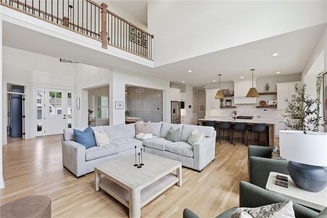 14798 S Parkhill Street, Olathe, KS 66061