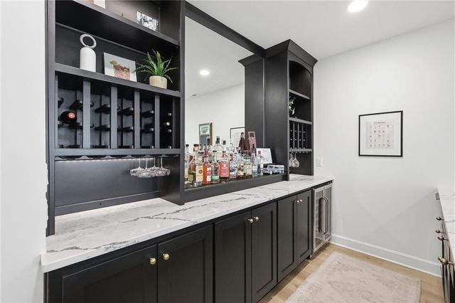 14798 S Parkhill Street, Olathe, KS 66061