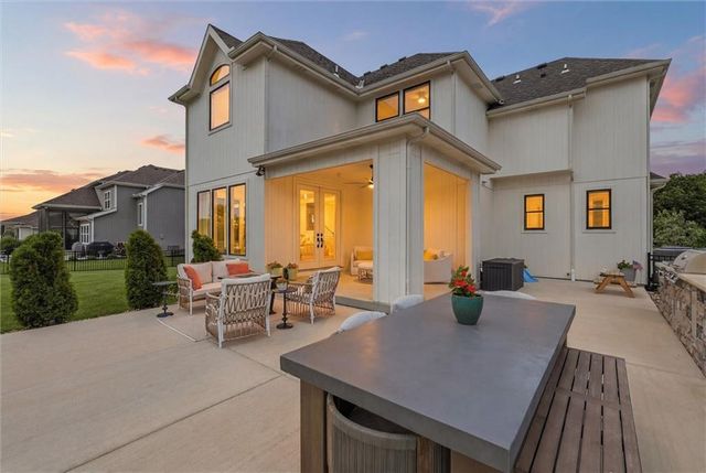 14798 S Parkhill Street, Olathe, KS 66061