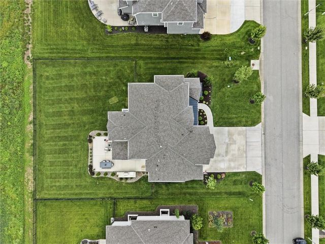 14798 S Parkhill Street, Olathe, KS 66061