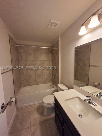 1085 NW 4th Ter, Florida City, FL 33034