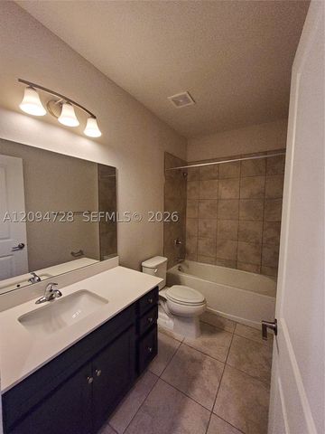1085 NW 4th Ter, Florida City, FL 33034
