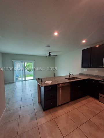1085 NW 4th Ter, Florida City, FL 33034