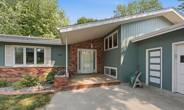 607 6th Street W, West Fargo, ND 58078
