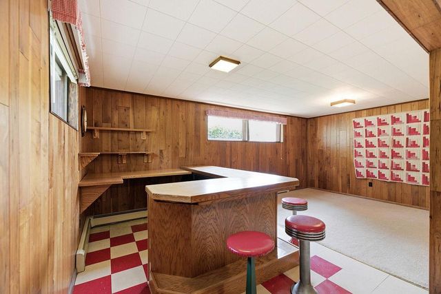 607 6th Street W, West Fargo, ND 58078