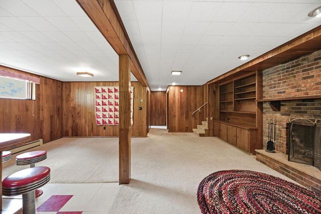 607 6th Street W, West Fargo, ND 58078