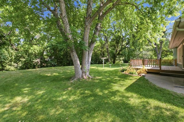 607 6th Street W, West Fargo, ND 58078