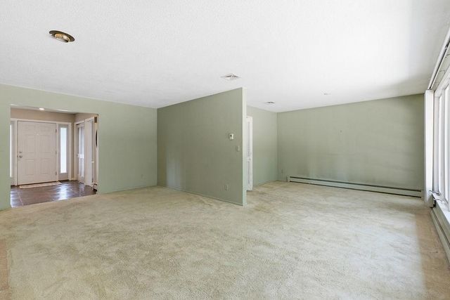 607 6th Street W, West Fargo, ND 58078