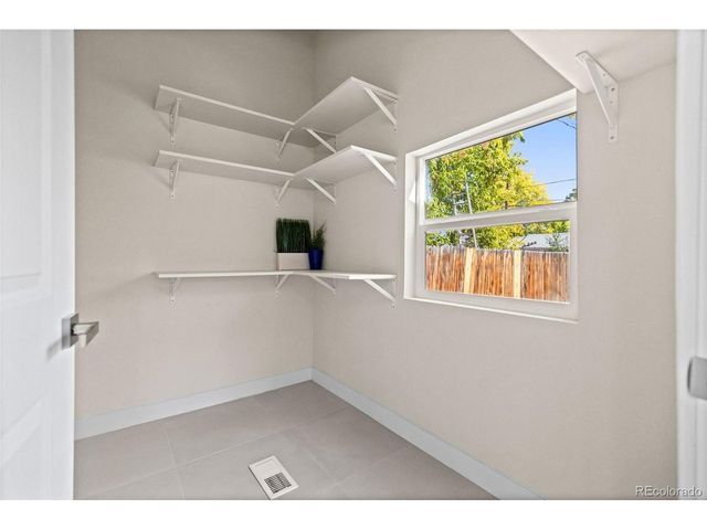 146 Stuart St, Denver, CO 80219