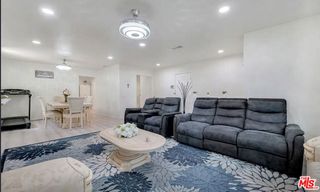 7701 Baird Avenue, Reseda (los Angeles), CA 91335