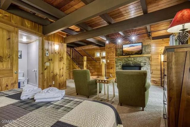 1059 Lower Alpine Way, Gatlinburg, TN 37738