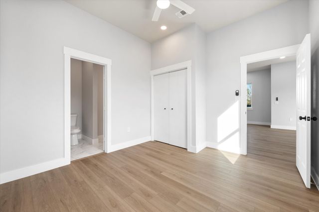 5905 Collins Court, Granbury, TX 76048