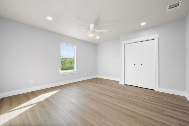 5905 Collins Court, Granbury, TX 76048