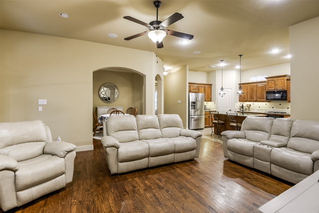 6904 Finch Drive, North Richland Hills, TX 76182