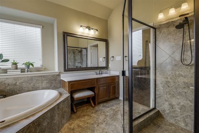 6904 Finch Drive, North Richland Hills, TX 76182