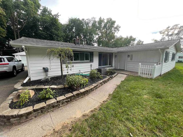 4720 Marcella Drive, Shelby Twp, MI 48317