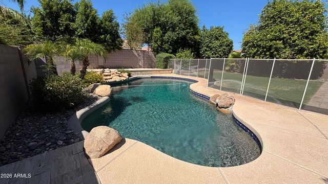 4854 E LIBBY Street, Scottsdale, AZ 85254