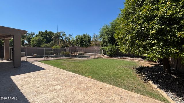 4854 E LIBBY Street, Scottsdale, AZ 85254