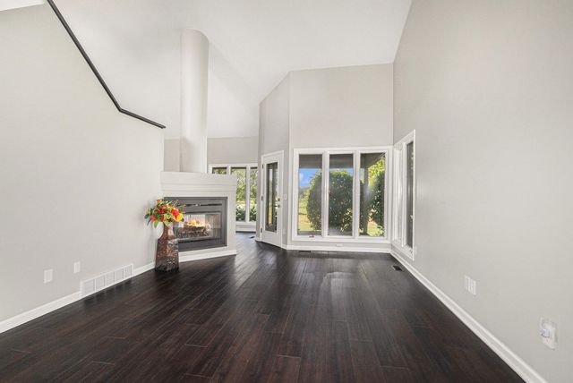 1721 Fountainview Court Se, Gaines Twp, MI 49316