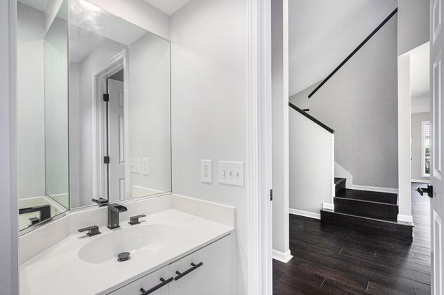 1721 Fountainview Court Se, Gaines Twp, MI 49316