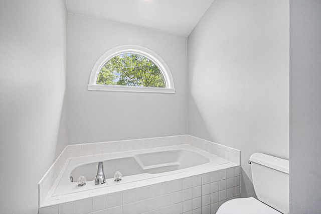 1721 Fountainview Court Se, Gaines Twp, MI 49316