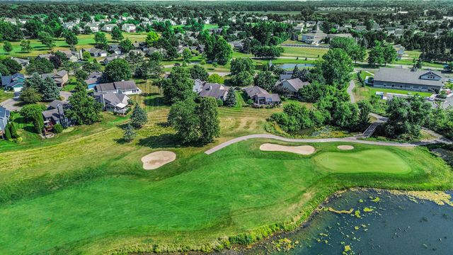 1721 Fountainview Court Se, Gaines Twp, MI 49316