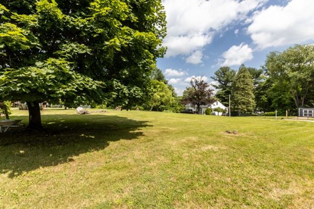 2132 Mercer Rd, Daugherty Twp, PA 15066