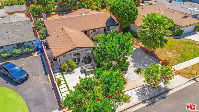 15920 Gledhill Street, Los Angeles, CA 91343