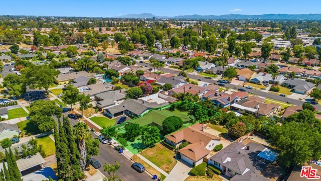15920 Gledhill Street, Los Angeles, CA 91343
