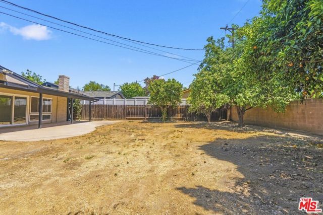 15920 Gledhill Street, Los Angeles, CA 91343