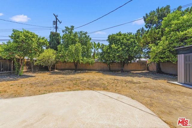 15920 Gledhill Street, Los Angeles, CA 91343