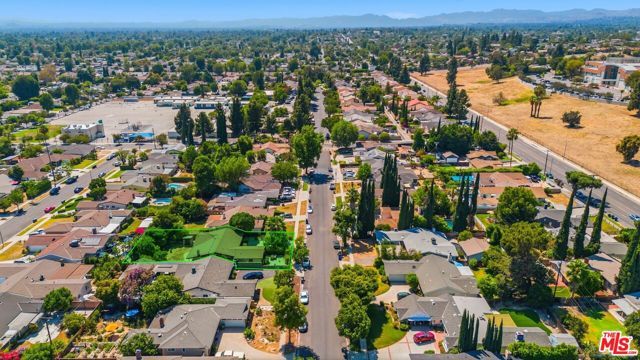 15920 Gledhill Street, Los Angeles, CA 91343
