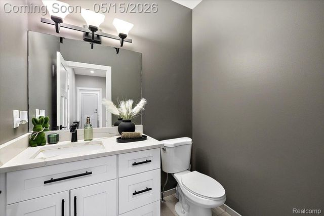 46930 Riverpark E, Macomb Township, MI 48044