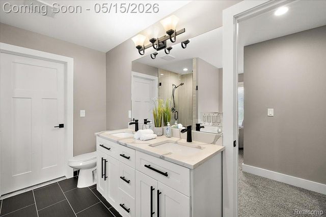 46930 Riverpark E, Macomb Township, MI 48044