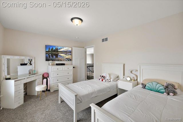 46930 Riverpark E, Macomb Township, MI 48044
